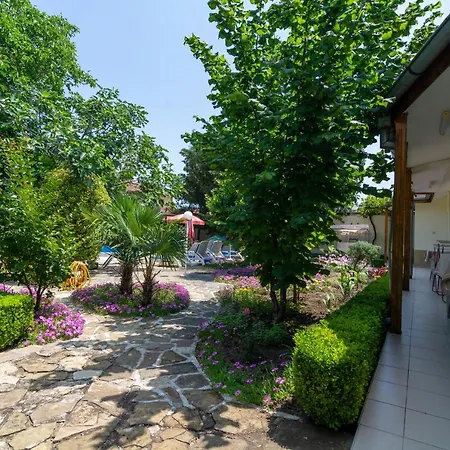 Atlantic Complex Hotel 2*