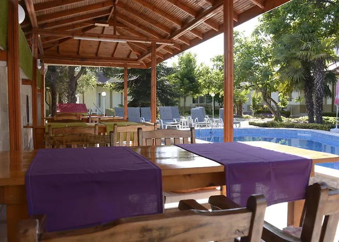 Хотел Atlantic Complex Равда